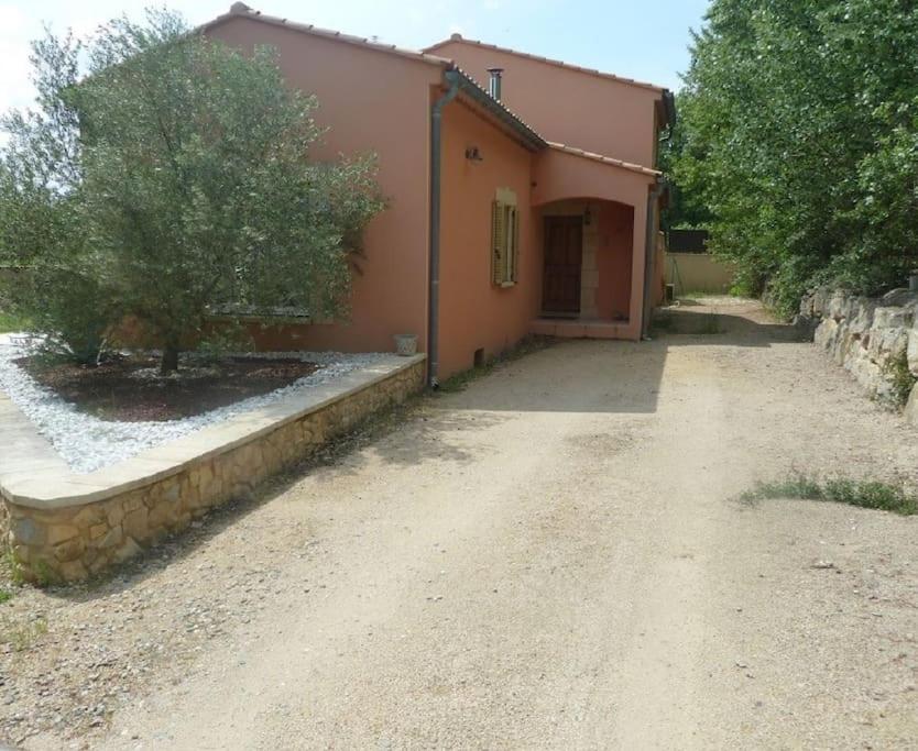 Entre Vignes Et Garrigues A 4Km Du Mas De So Villa Laudun Bagian luar foto